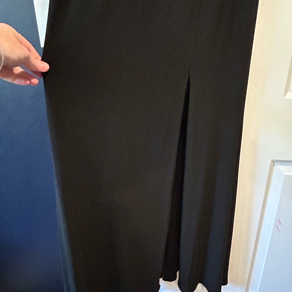 Adrianna Papell Black and Gold Sequin Maxi Gown - Picture 9 of 11